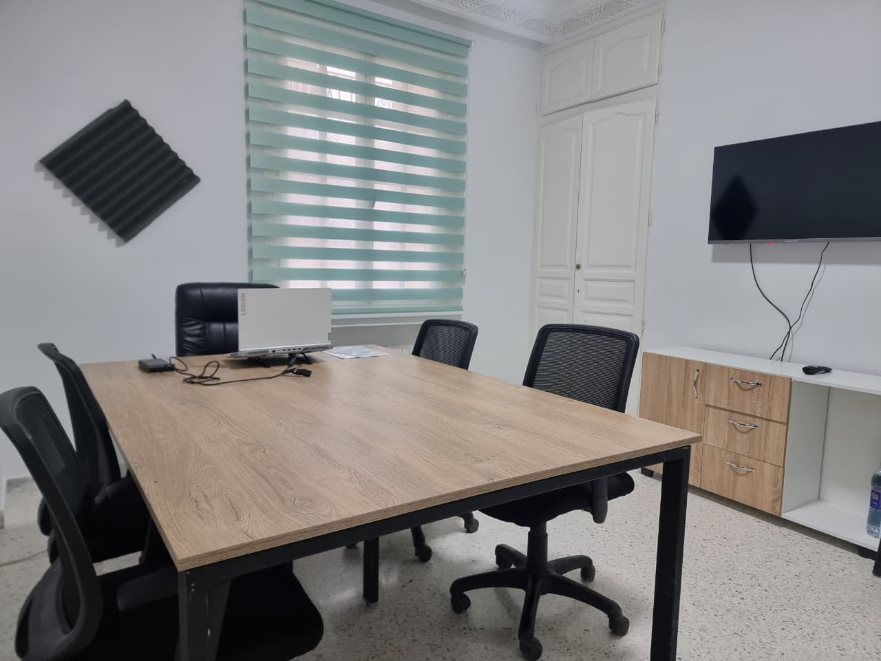 Deep Flow Coworking — private desk